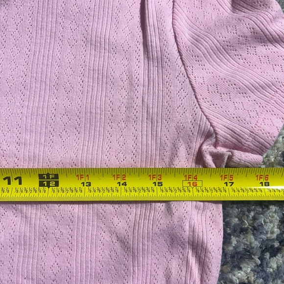 327-Forever 21 baby pink crop top with rose embroidery #dumphim #pink #r… - Picture 5 of 6